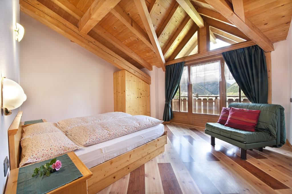Appartamenti Duc De Rohan Livigno Zimmer foto
