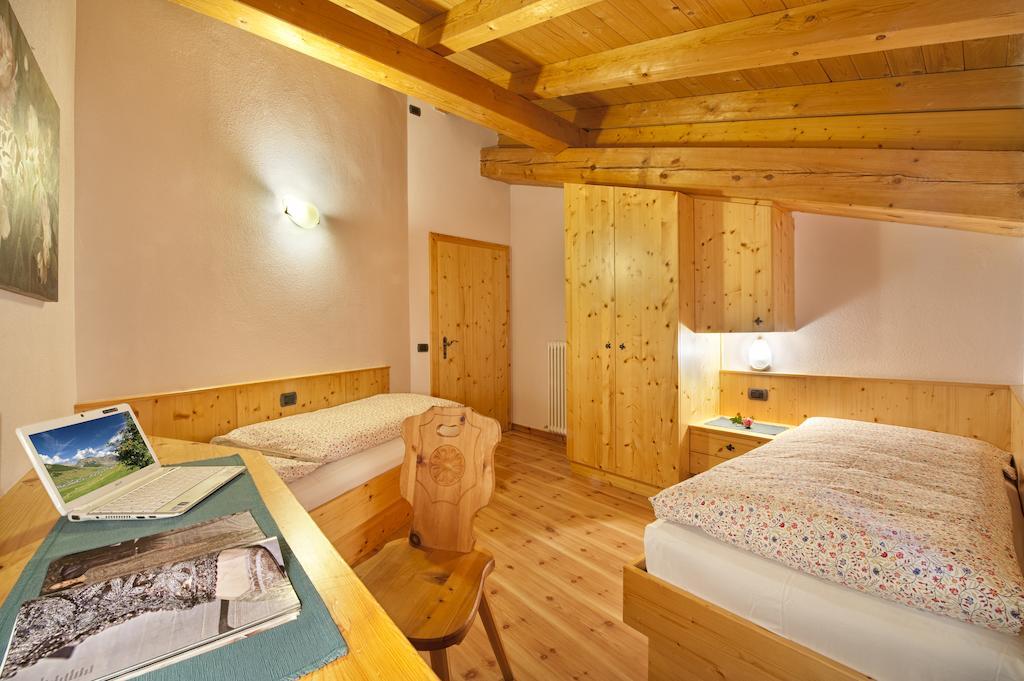 Appartamenti Duc De Rohan Livigno Zimmer foto